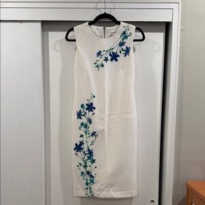 Calvin Klein White Sleeveless Floral Sheath Midi Dress/ Woman/ Size 4